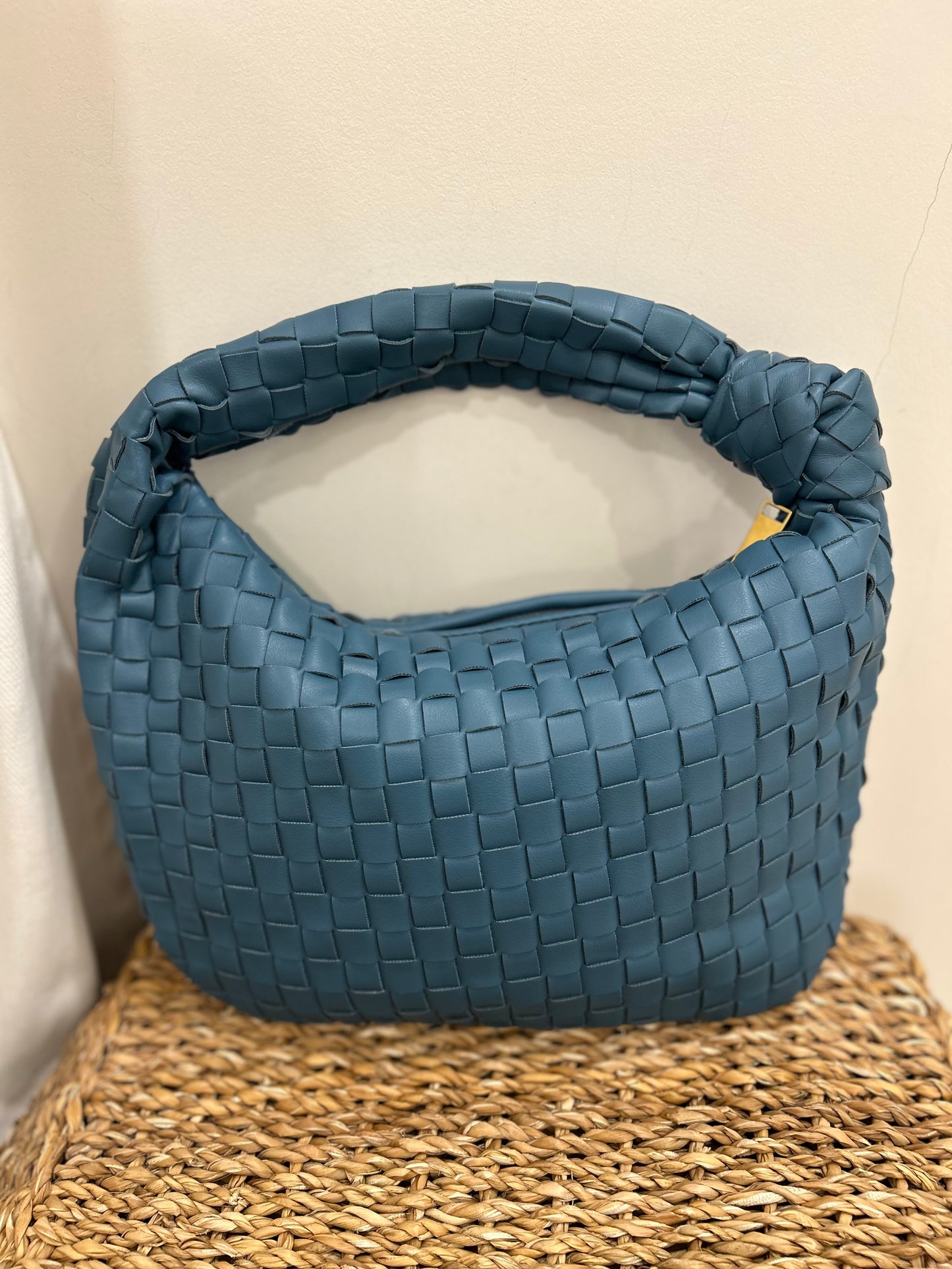 Bolso Nudo Midi