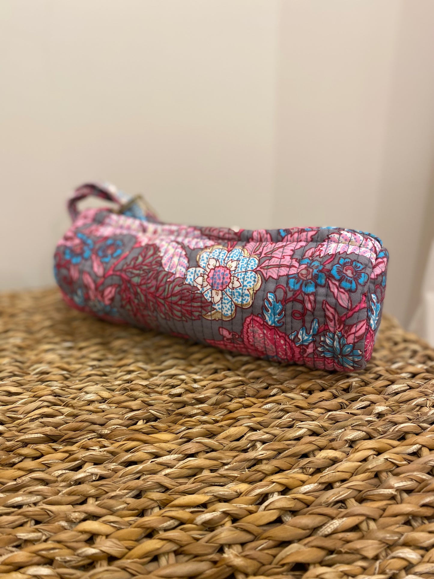 Estuche Acolchado (varios estampados)