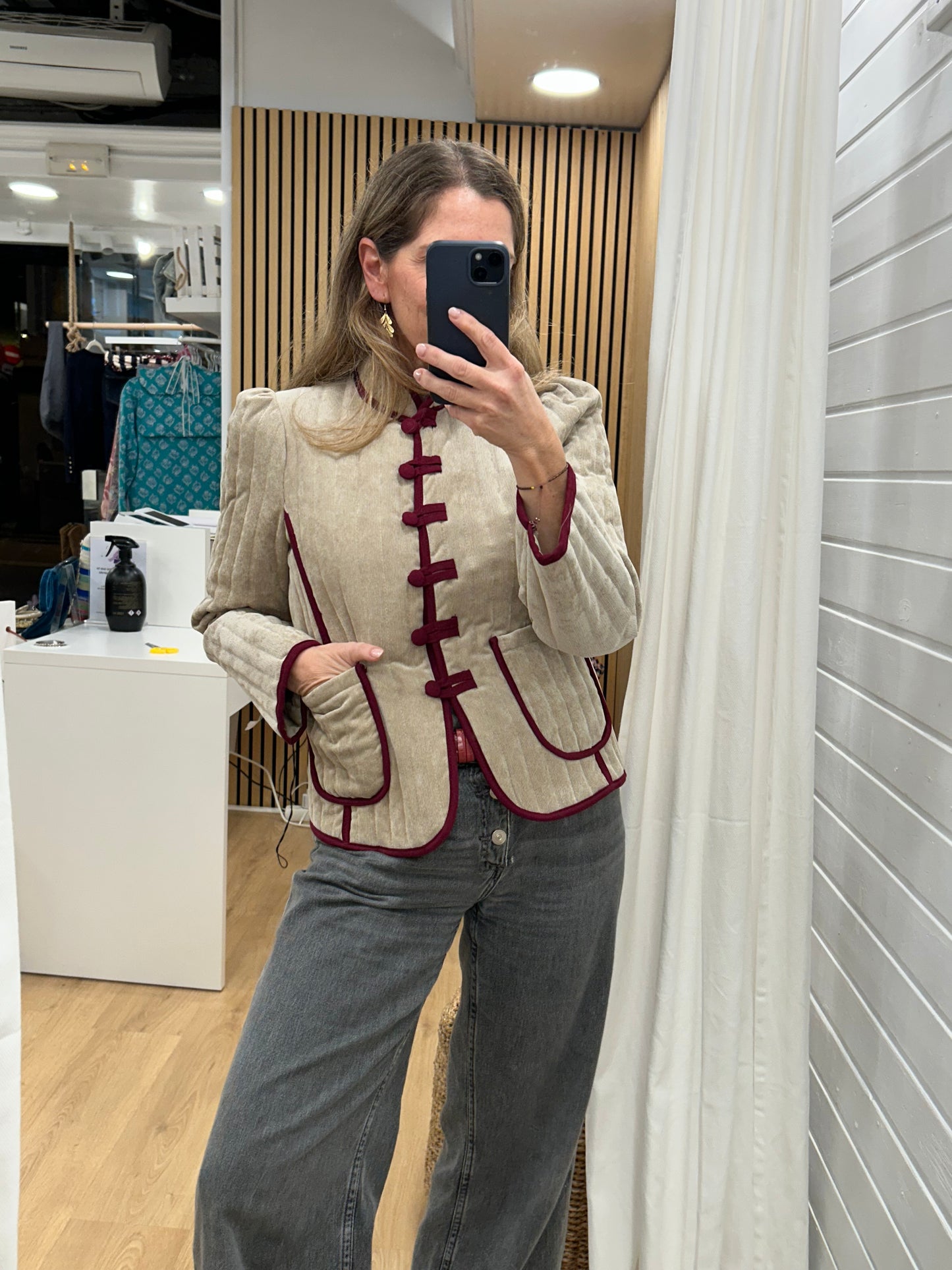 Chaqueta Valentina - Beige