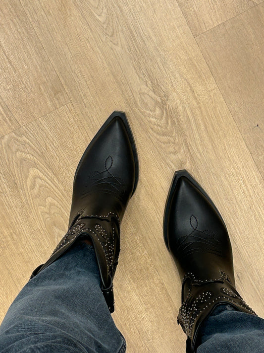 Botas Cowboy con tachuelas