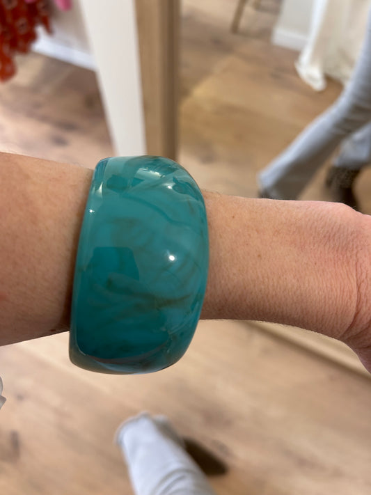 Brazalete de Resina color turquesa