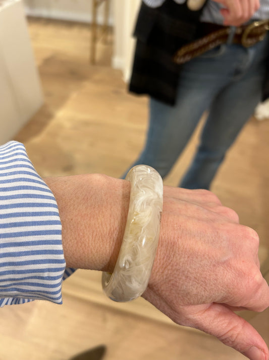 Pulsera Cuadrada de Resina - Crudo