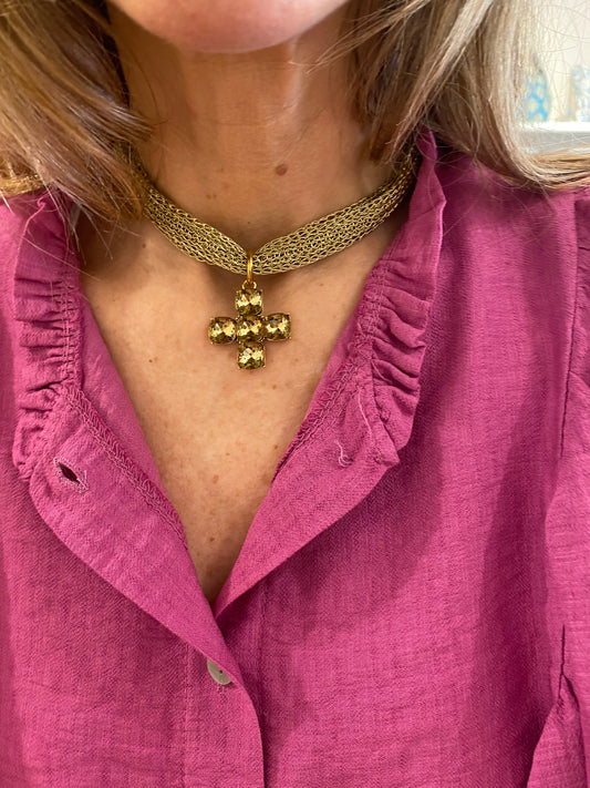 Collar Cruz con Malla